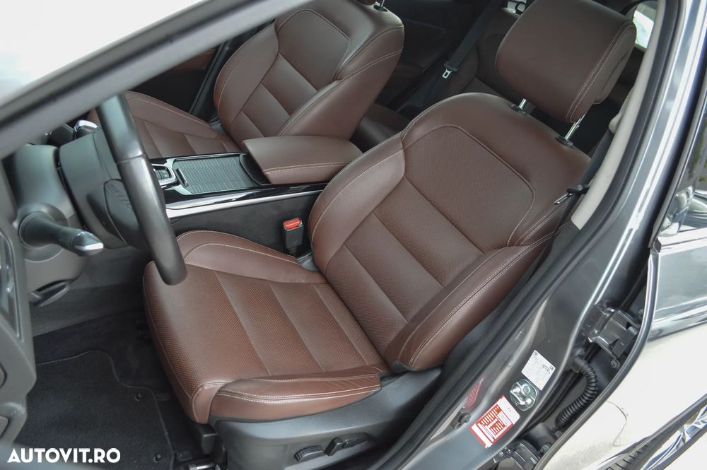 Renault Koleos ENERGY dCi 175 X-tronic 4WD LIMITED - 24