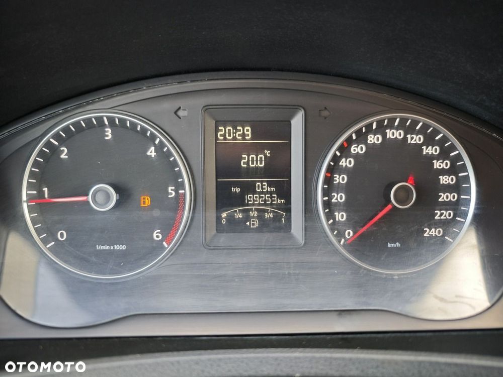 Volkswagen Transporter - 14