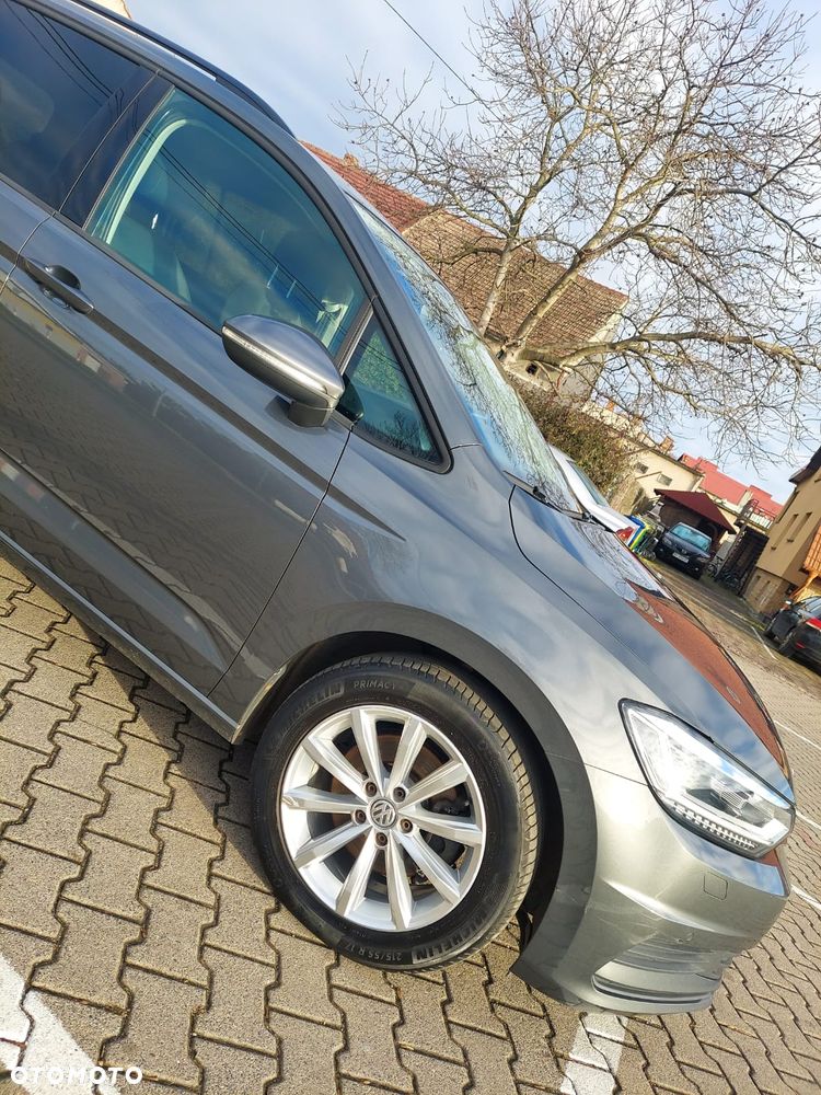 Volkswagen Touran 2.0 TDI SCR Highline - 5