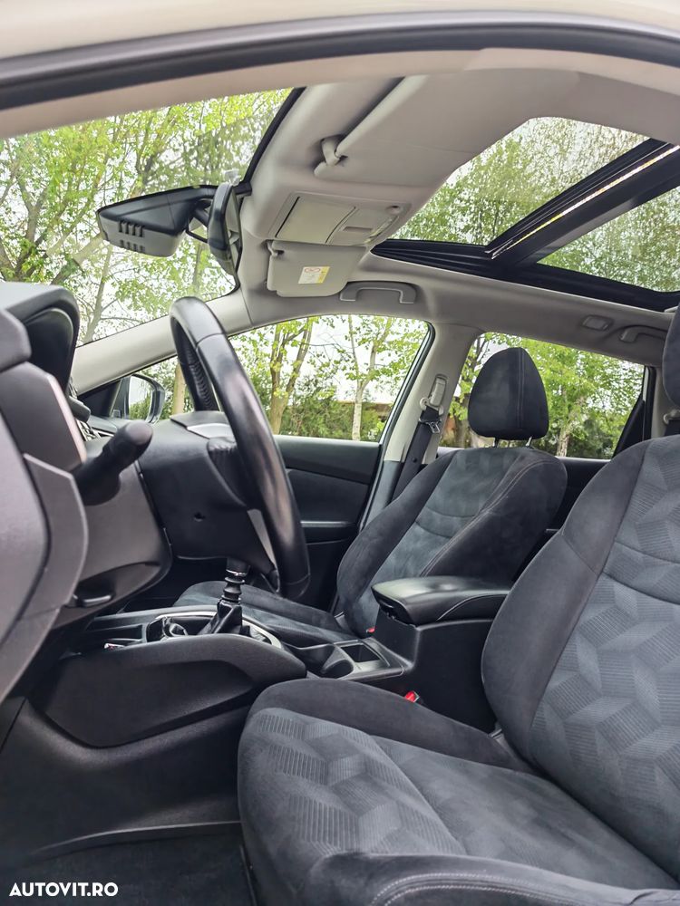 Nissan X-Trail 1.6 dCi N-Vision - 6