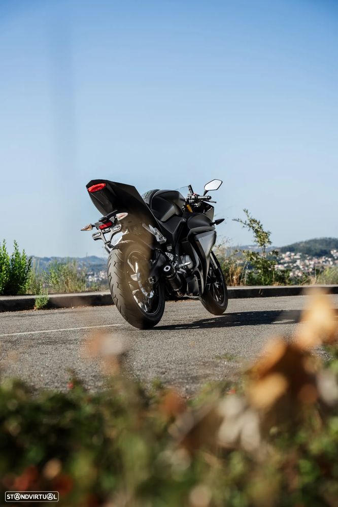 Yamaha YZF R125 - 15