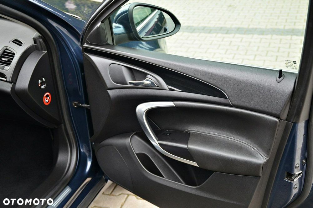 Opel Insignia - 19