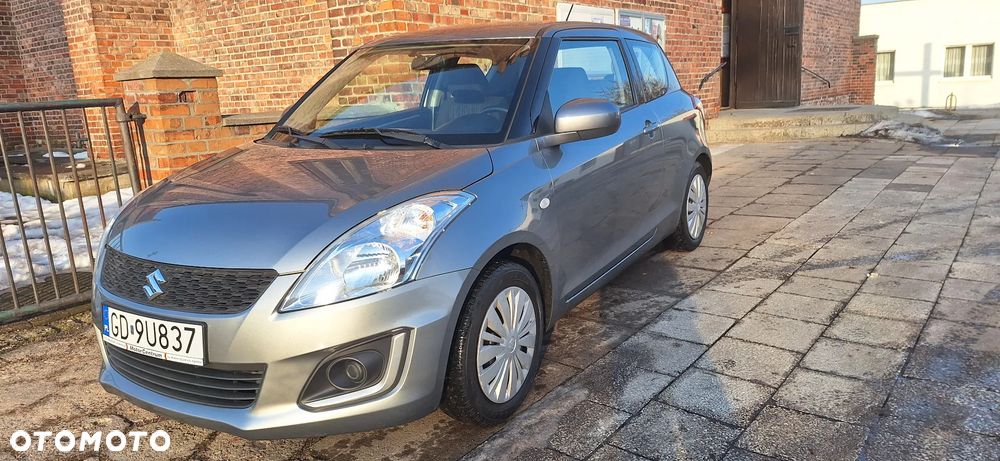 Suzuki Swift 1.2 Club - 4