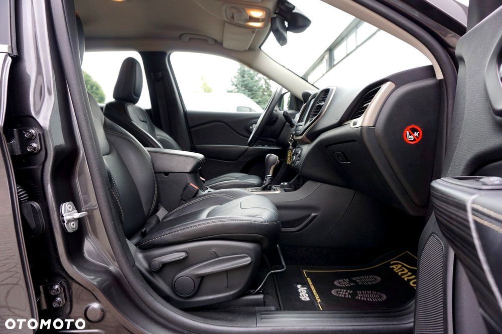 Jeep Cherokee 2.0 Multijet Active Drive I Automatik Longitude - 32