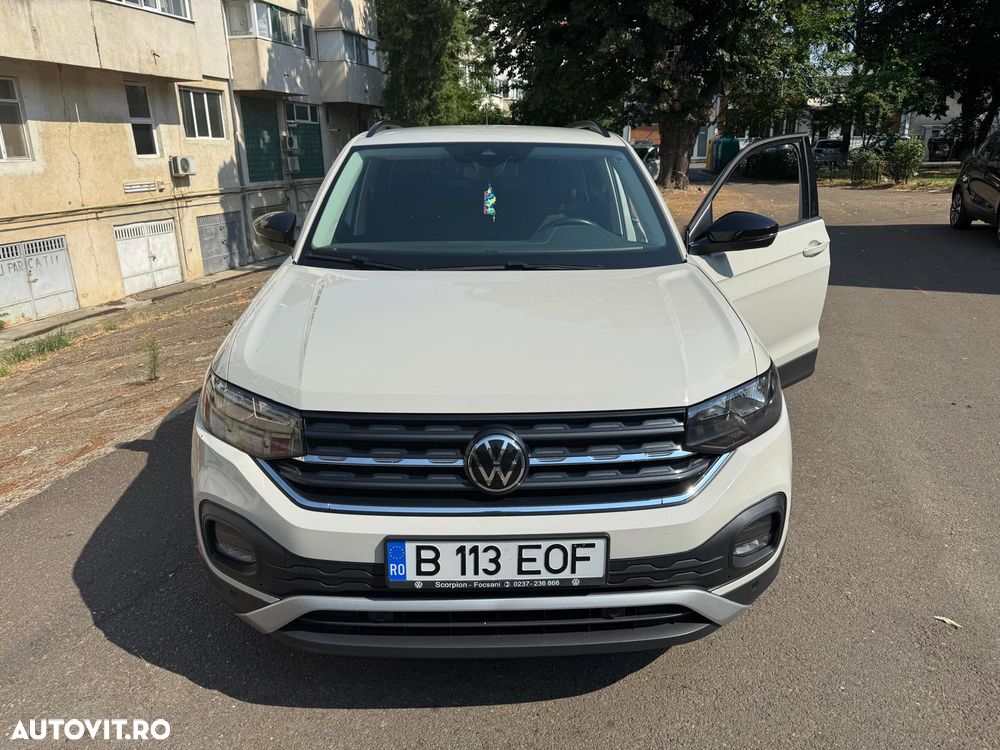 Volkswagen T-Cross - 10