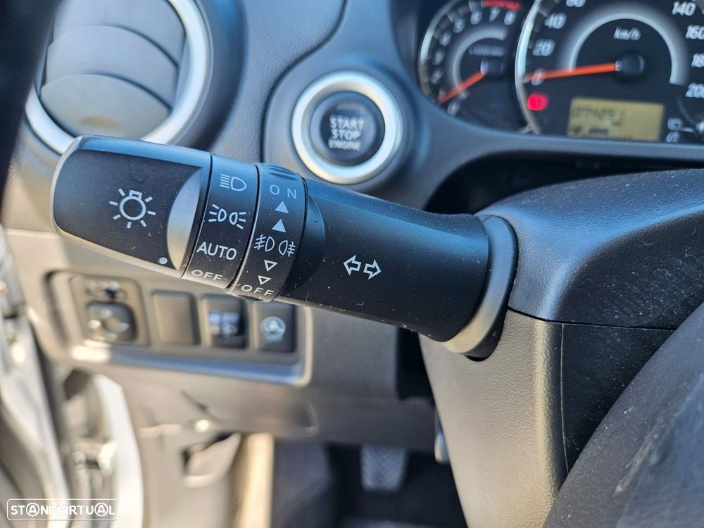 Mitsubishi Space Star 1.2 Intense - 32