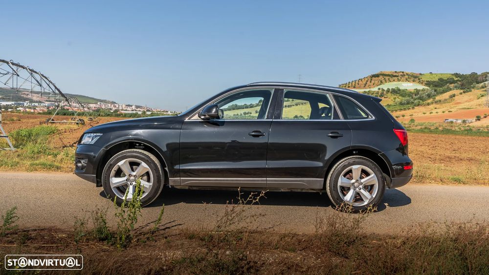 Audi Q5 2.0 TDI Business Line S-line - 26