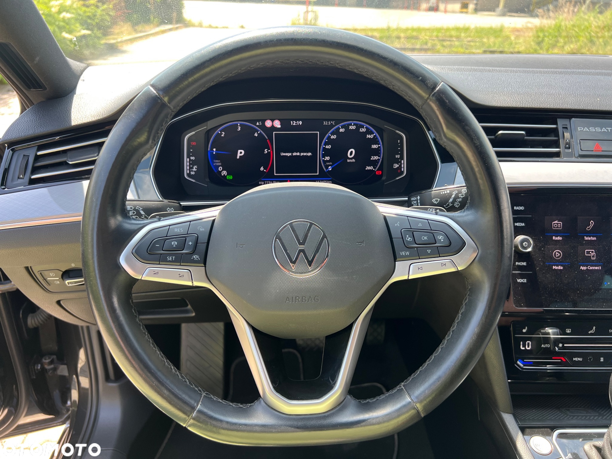 Volkswagen Passat 2.0 TDI Elegance DSG - 29