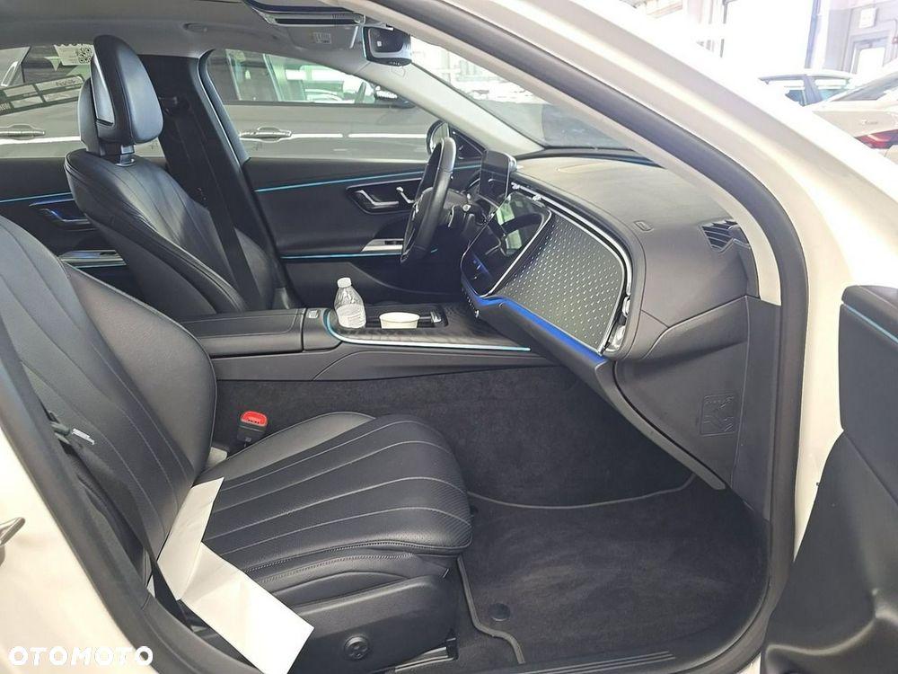 Mercedes-Benz Klasa E 350 9G-TRONIC AMG Line - 10