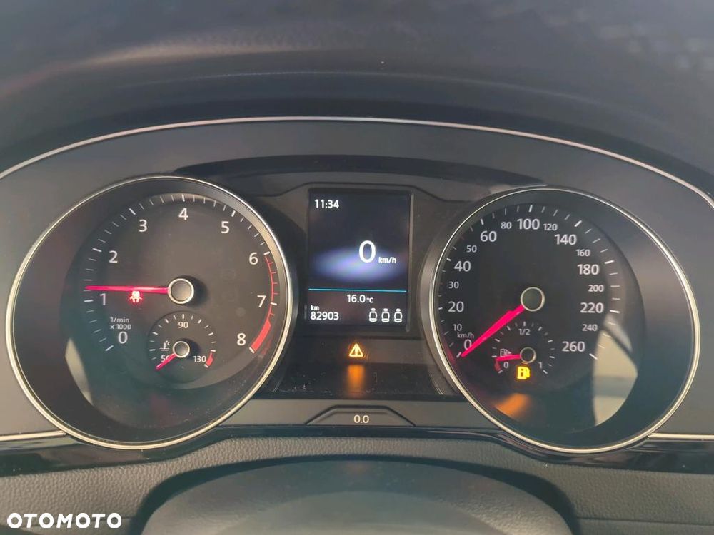 Volkswagen Passat 1.5 TSI EVO Business - 11