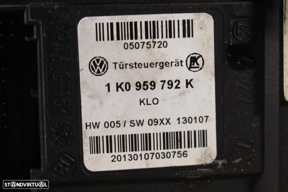 Motor Do Elevador De Vidro Frente Esquerdo Volkswagen Golf V (1K1)  1K - 7