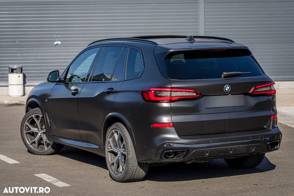 BMW X5 M M50d - 10