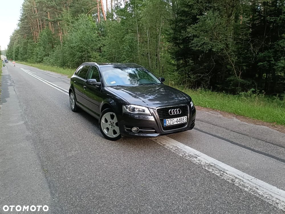 Audi A3 Sportback 2.0 TDI DPF Ambiente - 28
