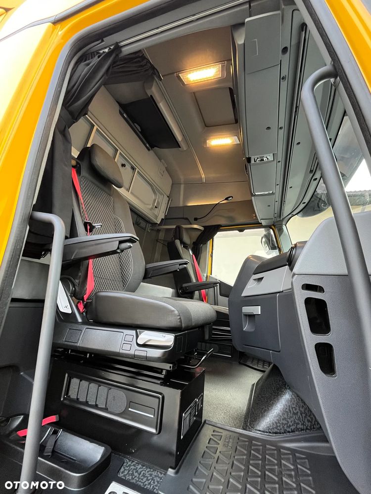Renault T440 - 13l / 2019 / niski przebieg / KLIMA P. / FULL LED / ACC / ZADBANY / OKAZJA - 24