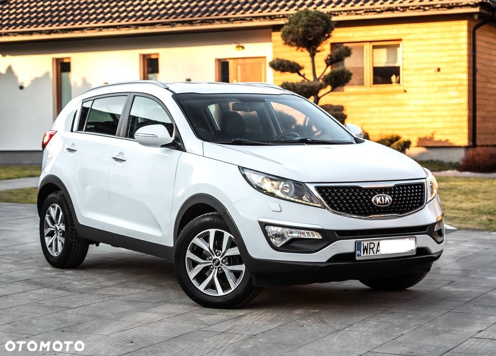 Kia Sportage 1.6 GDI 2WD ISG Dream-Team Edition - 2