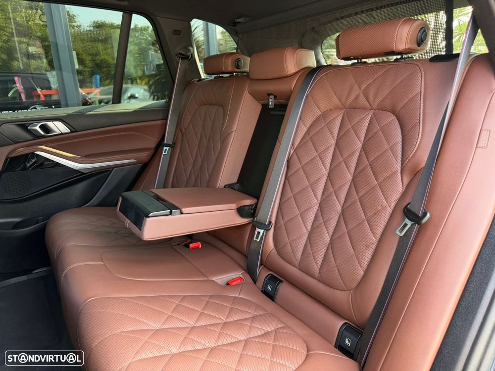 BMW X5 50 e xDrive Pack M Desportivo Pro - 24
