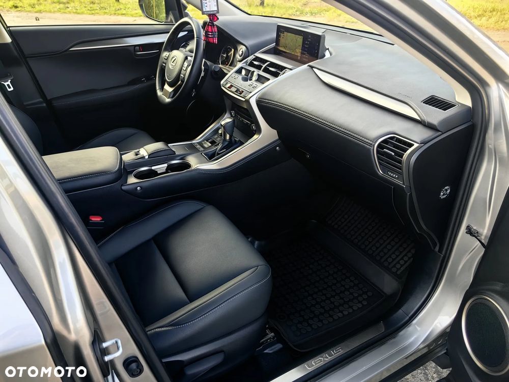 Lexus NX 300 Business Edition AWD - 7