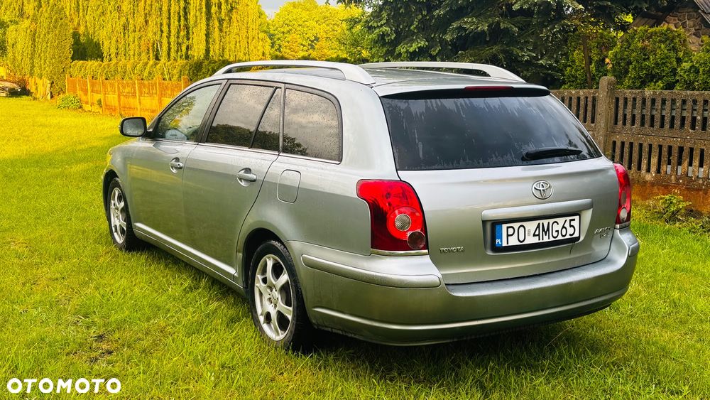 Toyota Avensis 2.0 D-4D Platinium - 3