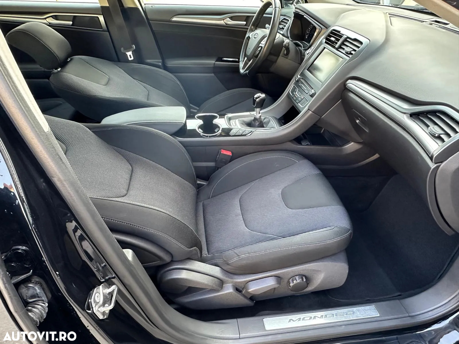 Ford Mondeo 1.6 TDCi Start-Stopp Titanium - 18