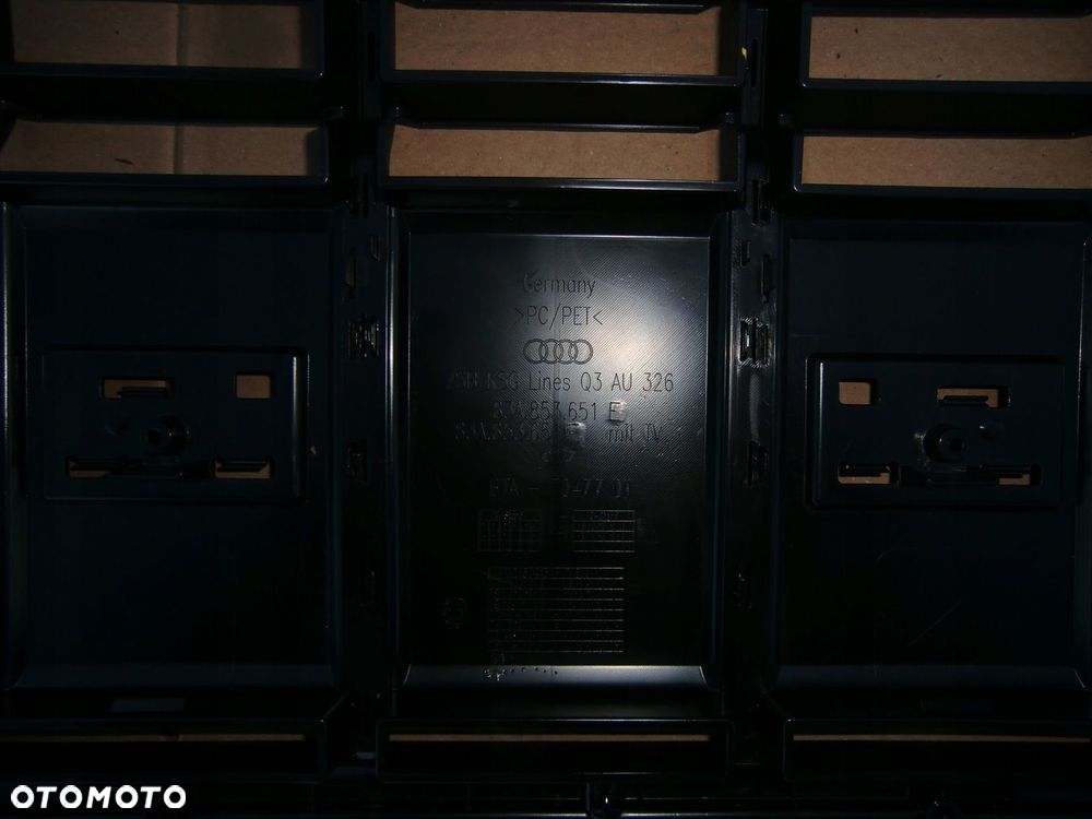 GRILL ATRAPA AUDI Q3 83A853651 ORYG NOWY - 5