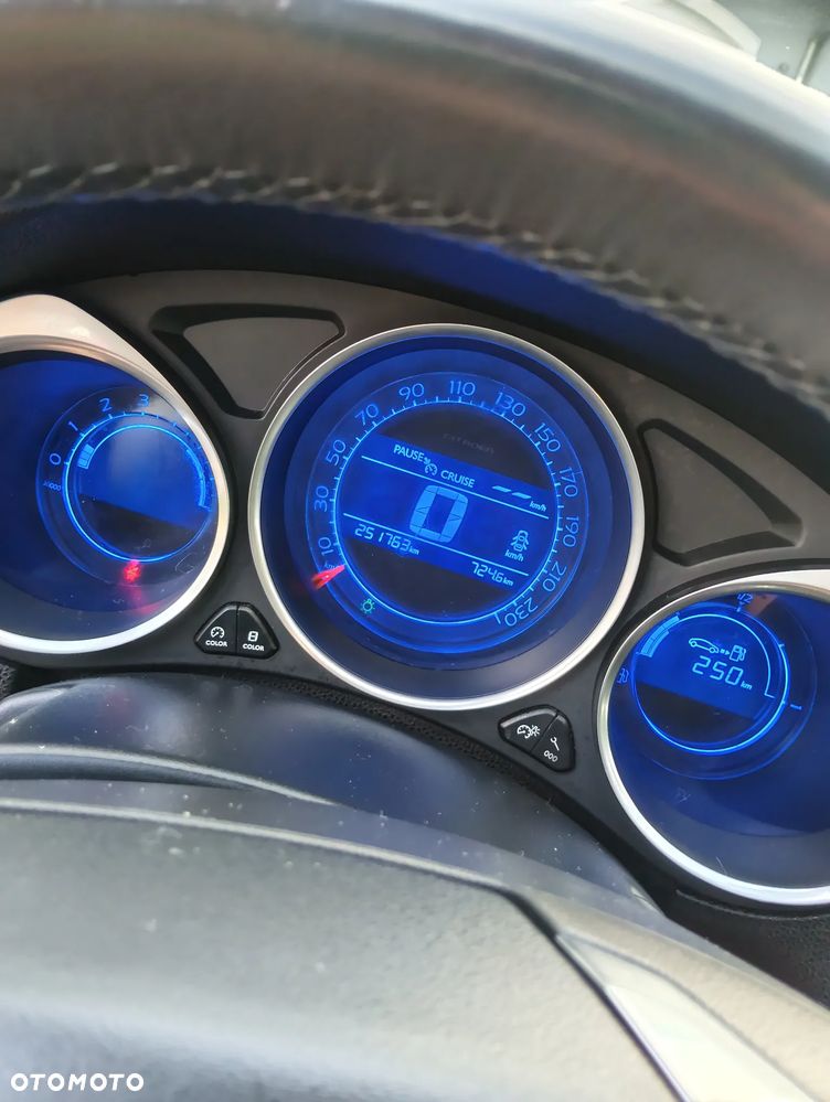 Citroën DS4 e-HDi 110 Chic - 15