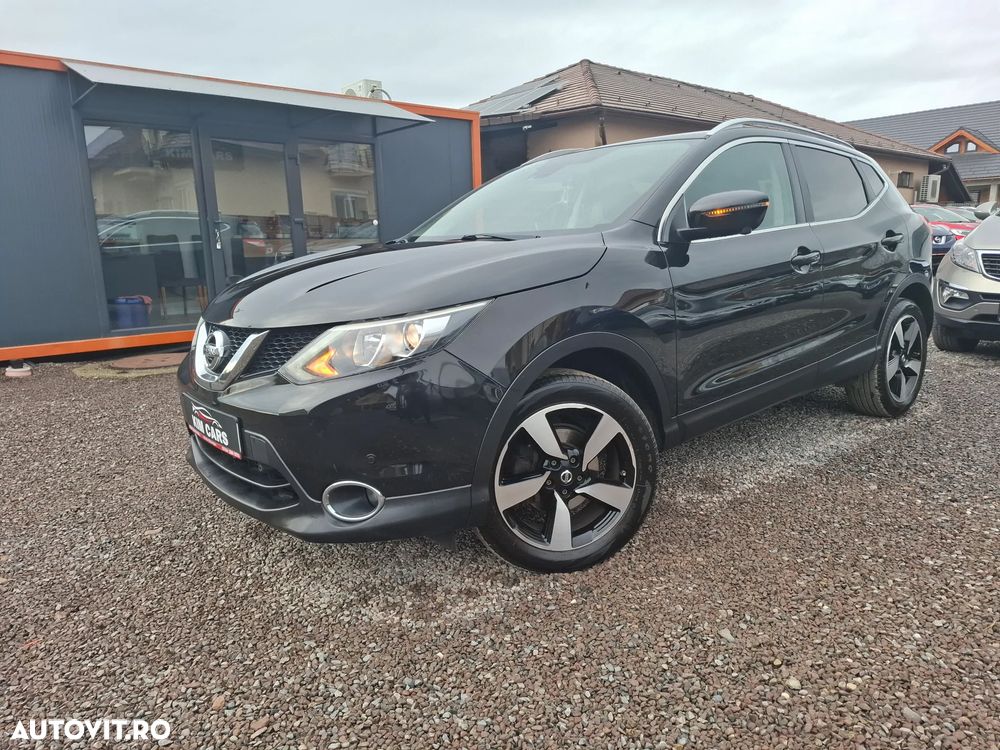 Nissan Qashqai 1.5 DCI N-Connecta - 1
