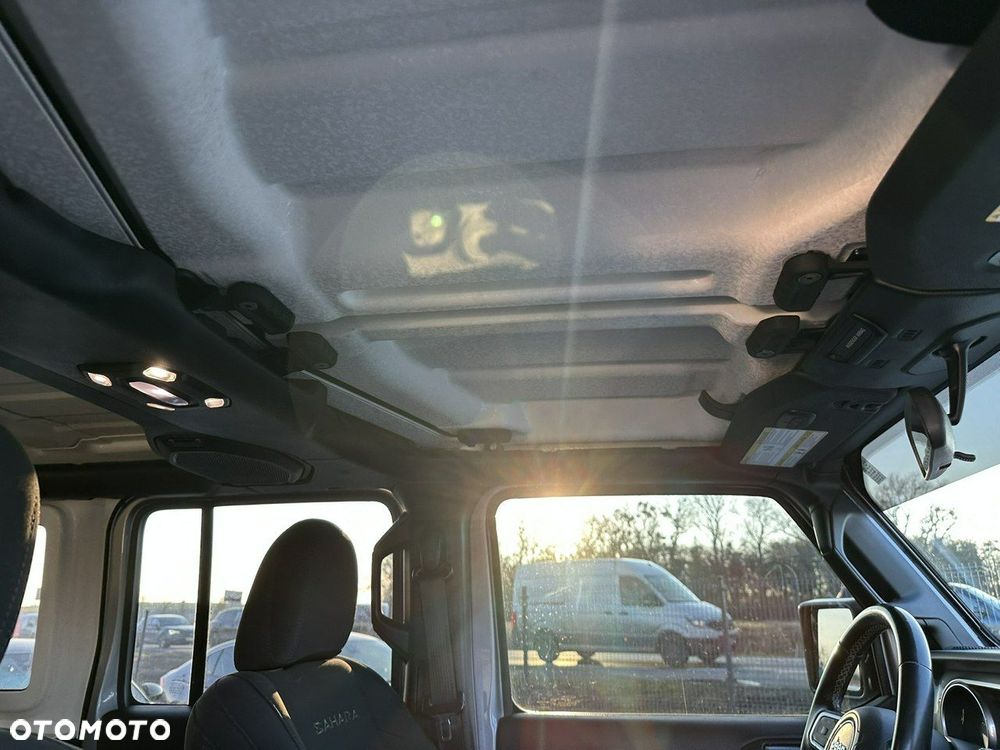 Jeep Wrangler 2.0 T-GDI Hardtop AWD Automatik Sahara - 35