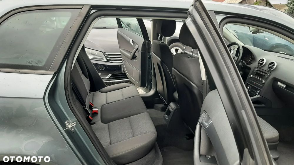 Audi A3 Sportback - 15