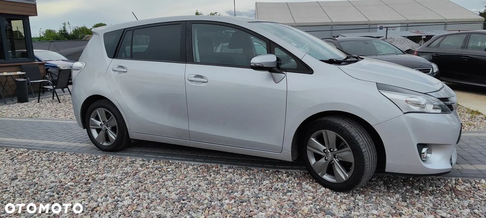 Toyota Verso 1.6 D-4D 7-Sitzer Start/Stop Skyview Edition - 17