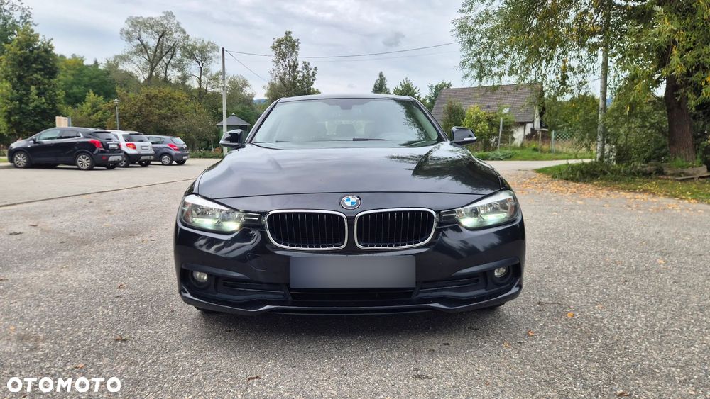 BMW Seria 3 318i Edition Luxury Line Purity - 20