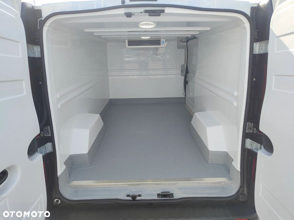 Renault Trafic - 7