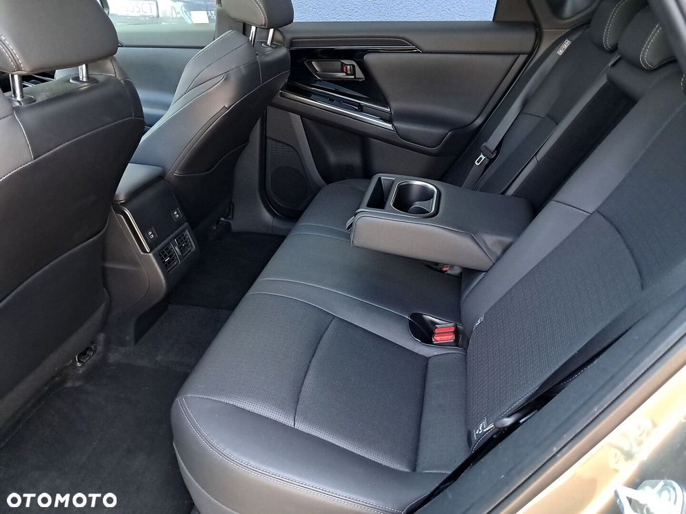 Toyota bZ4X 71.4kWh Executive - 12