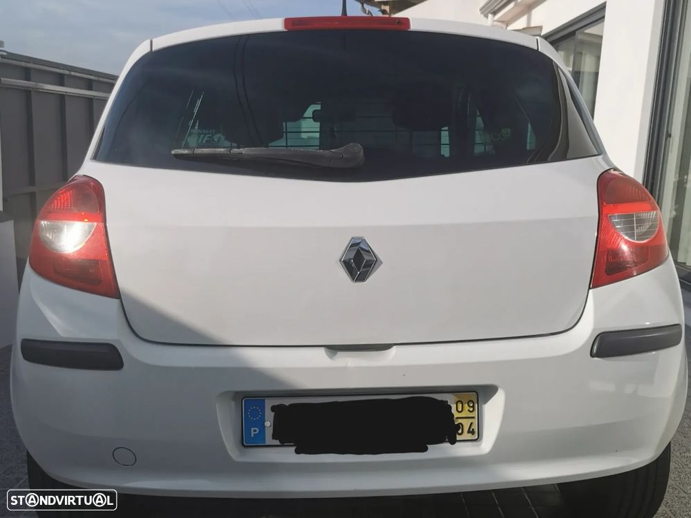 Renault Clio 1.5 dCi Confort - 3