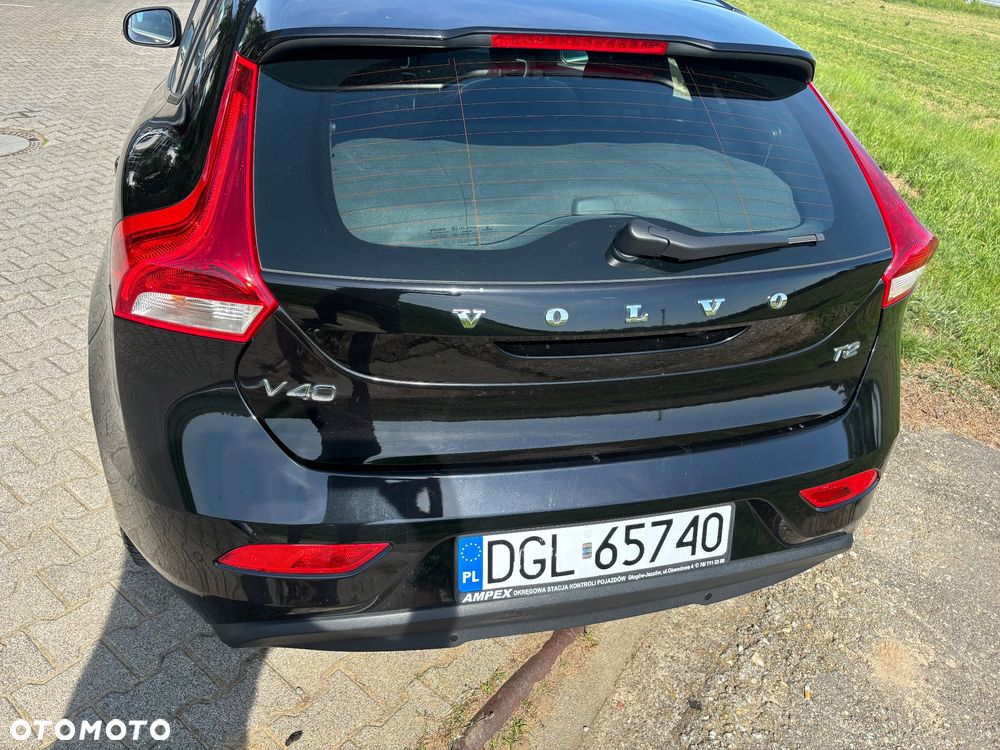 Volvo V40 T2 Drive-E Momentum - 19