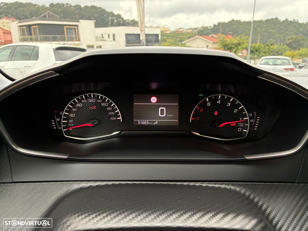 Peugeot 208 1.2 PureTech Active Pack - 18