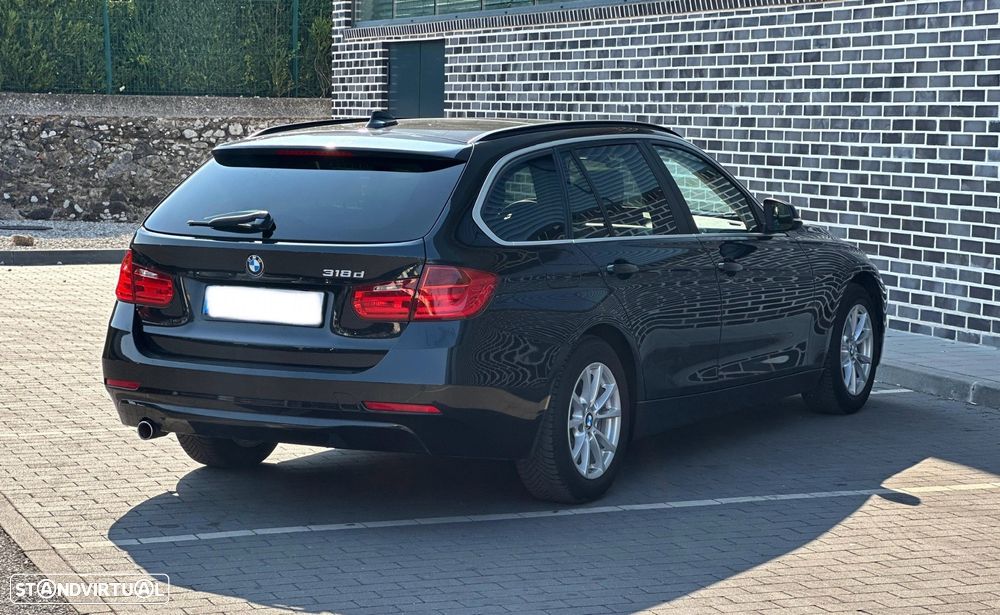 BMW 318 d Touring Aut. Luxury Line - 7