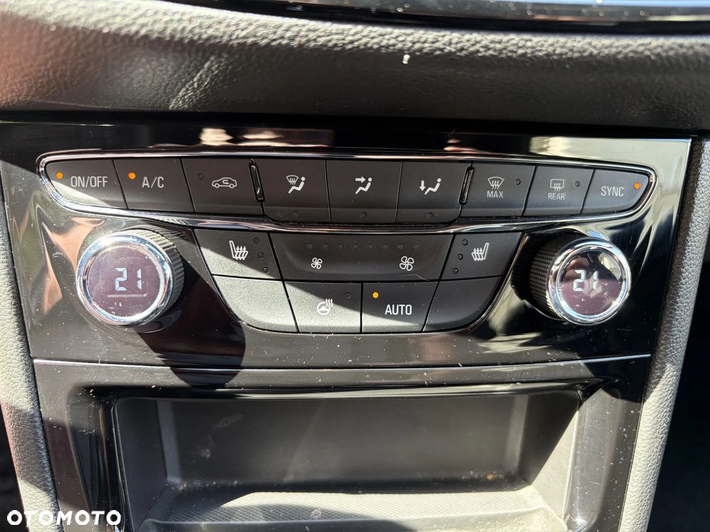 Opel Astra - 16