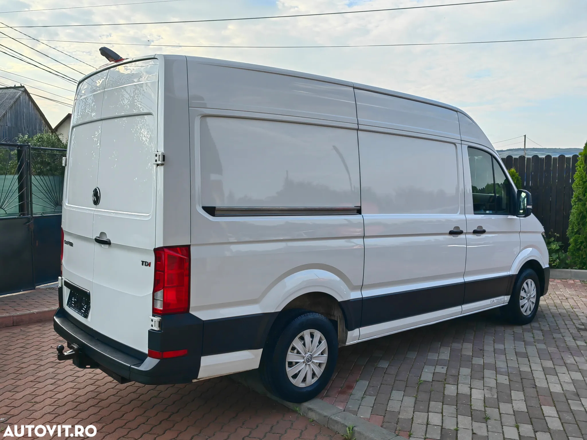 Volkswagen Crafter - 11