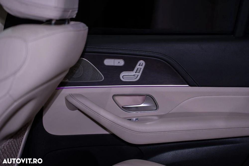 Mercedes-Benz GLS - 31