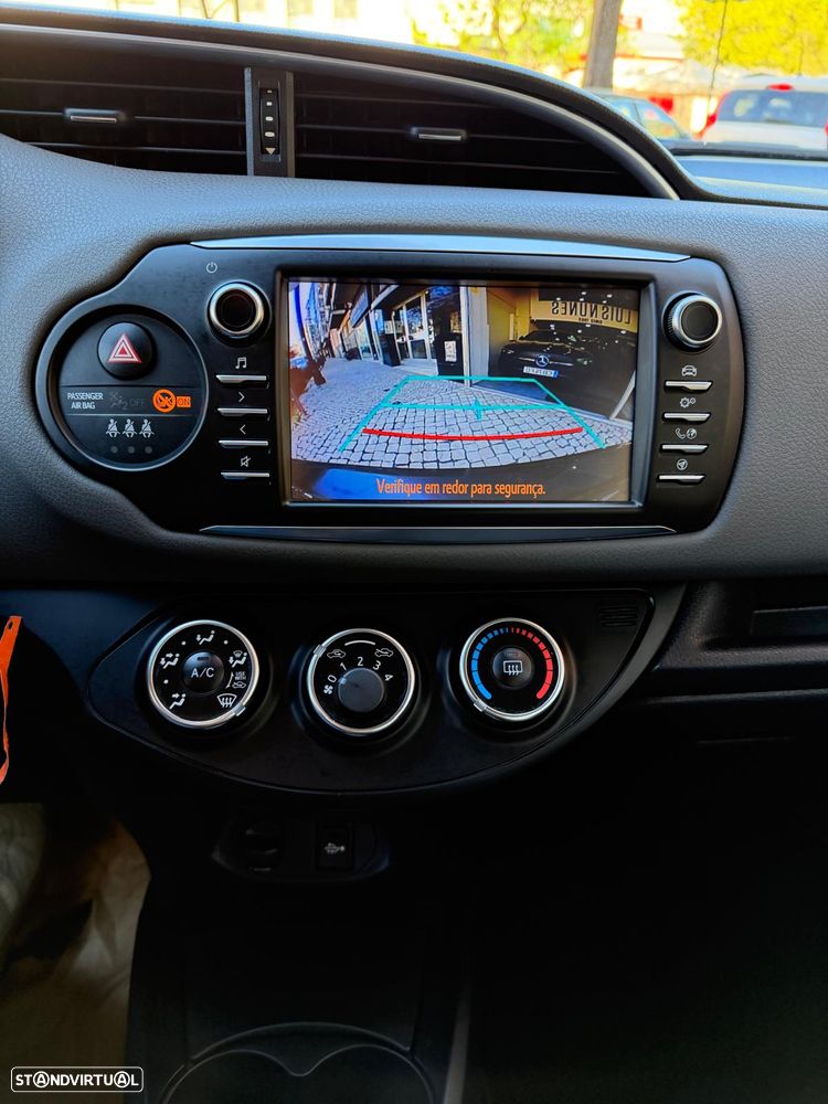 Toyota Yaris 1.0 VVT-i Comfort +PS Style+P.Techno - 20