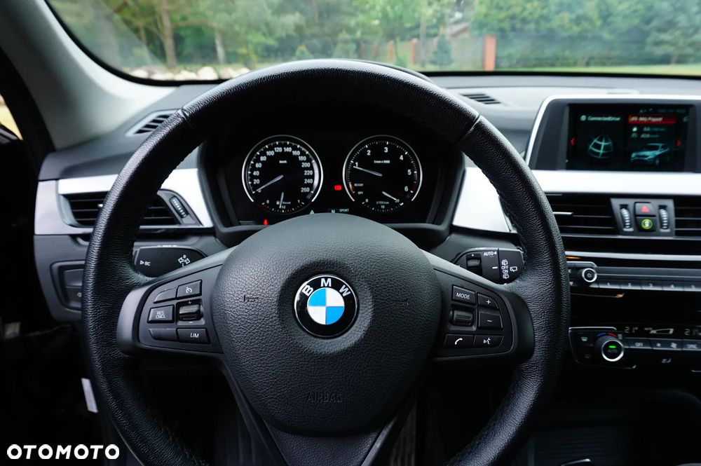 BMW X1 sDrive18d Advantage - 35