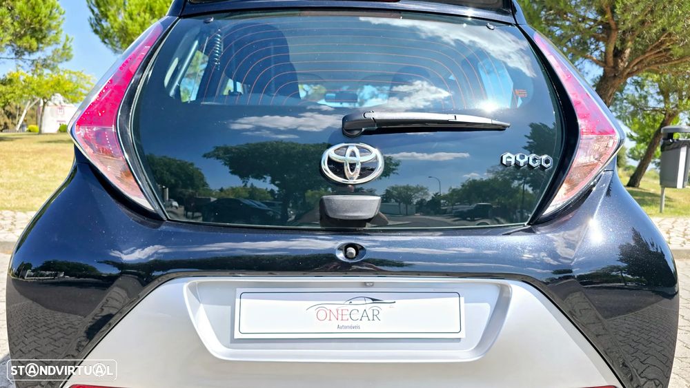 Toyota Aygo 1.0 X-Clusiv - 15