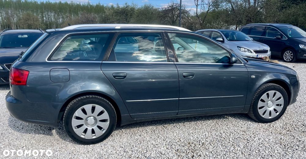 Audi A4 Avant 2.0 TDI - 23
