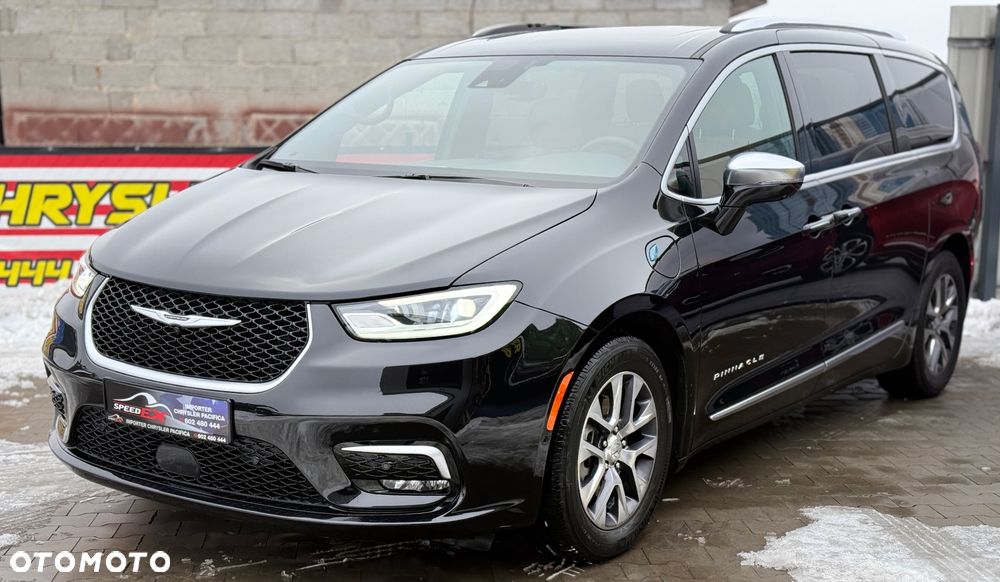Chrysler Pacifica - 6