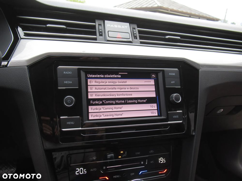 Volkswagen Passat 2023