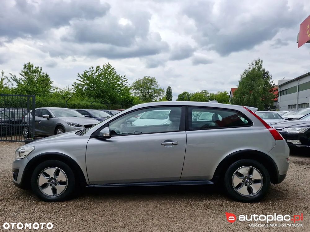 Volvo C30 D2 DRIVe Kinetic Start-Stop - 2