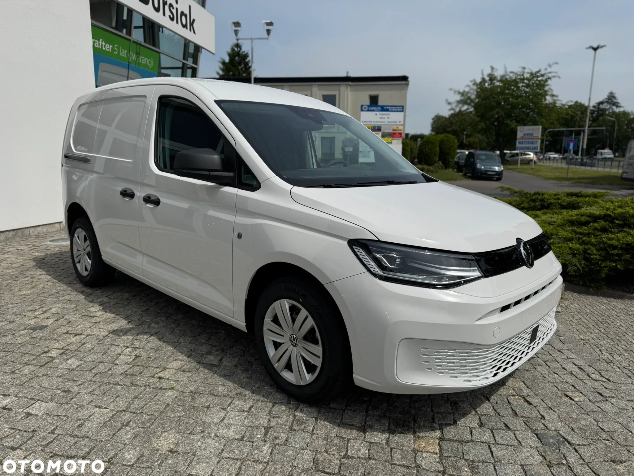 Volkswagen Caddy Cargo - 3