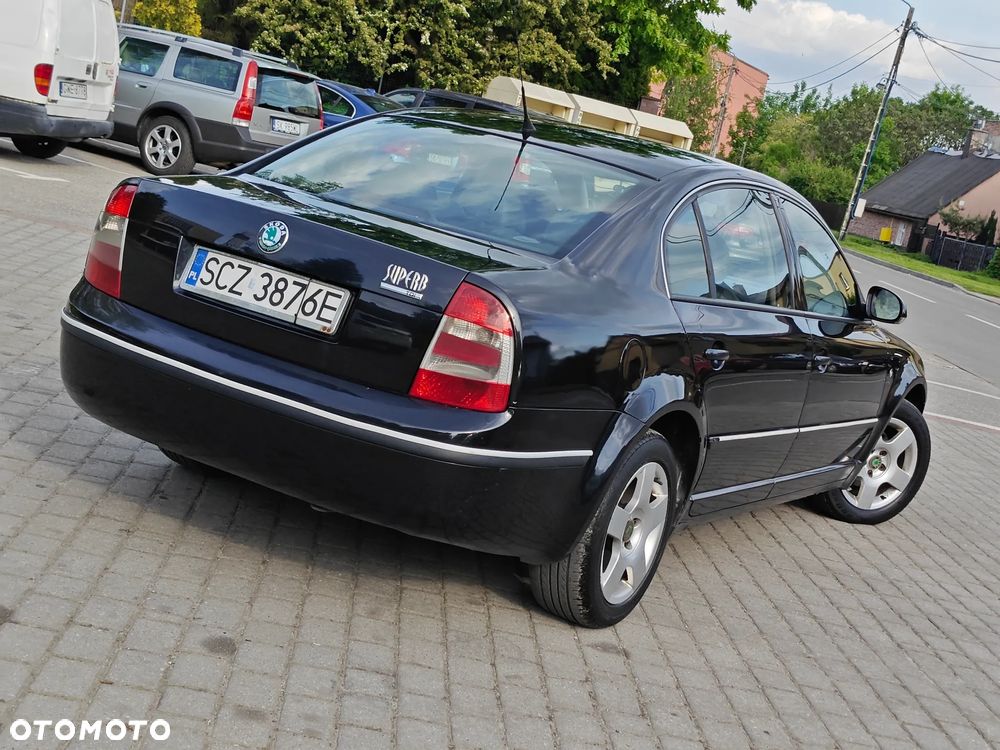 Skoda Superb 1,9 TDI Exclusive - 2