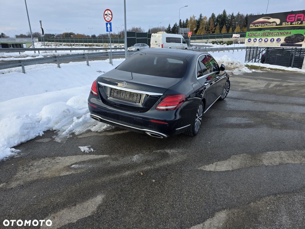 Mercedes-Benz Klasa E 200 9G-TRONIC - 7