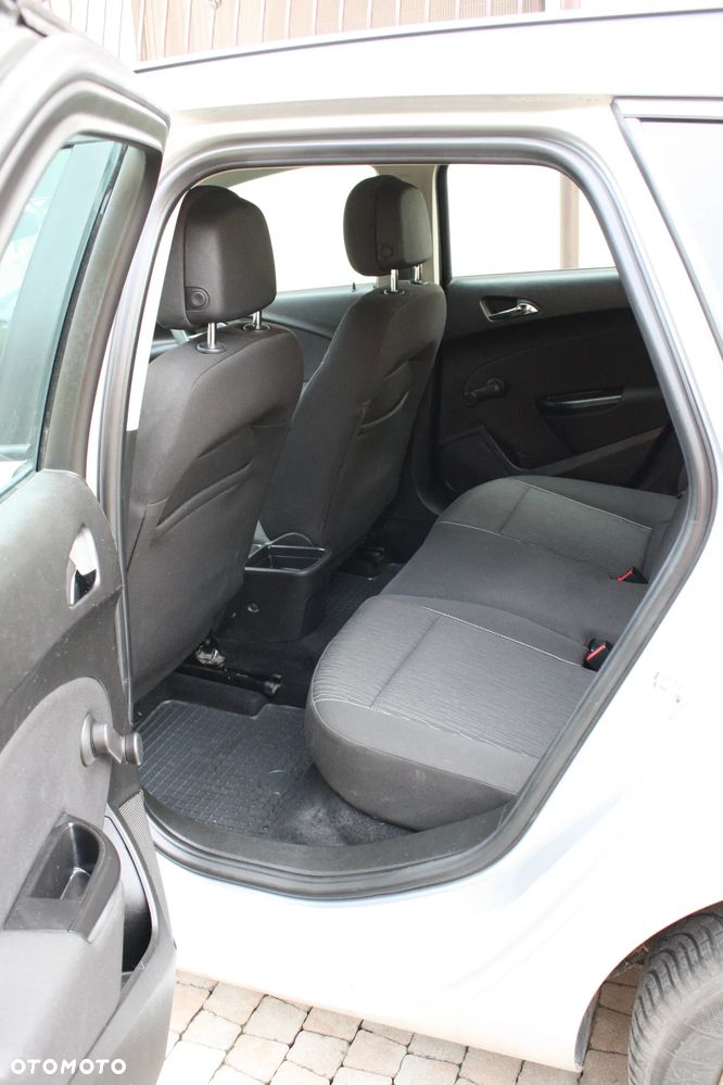 Opel Astra 1.7 CDTI Enjoy - 11